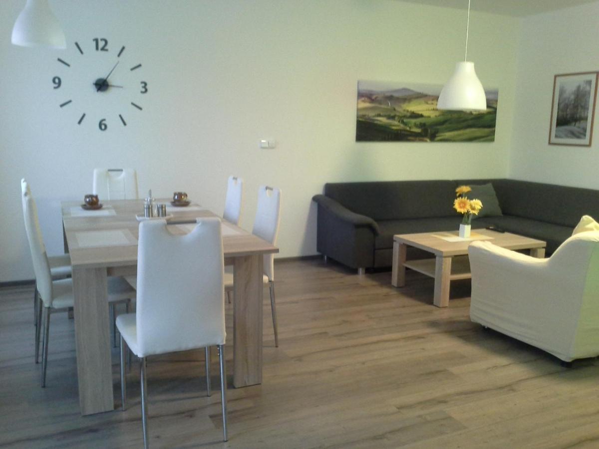Rodinny Apartman Lucie V Blizkosti Wellness Hotelu Ve Frymburku Esterno foto